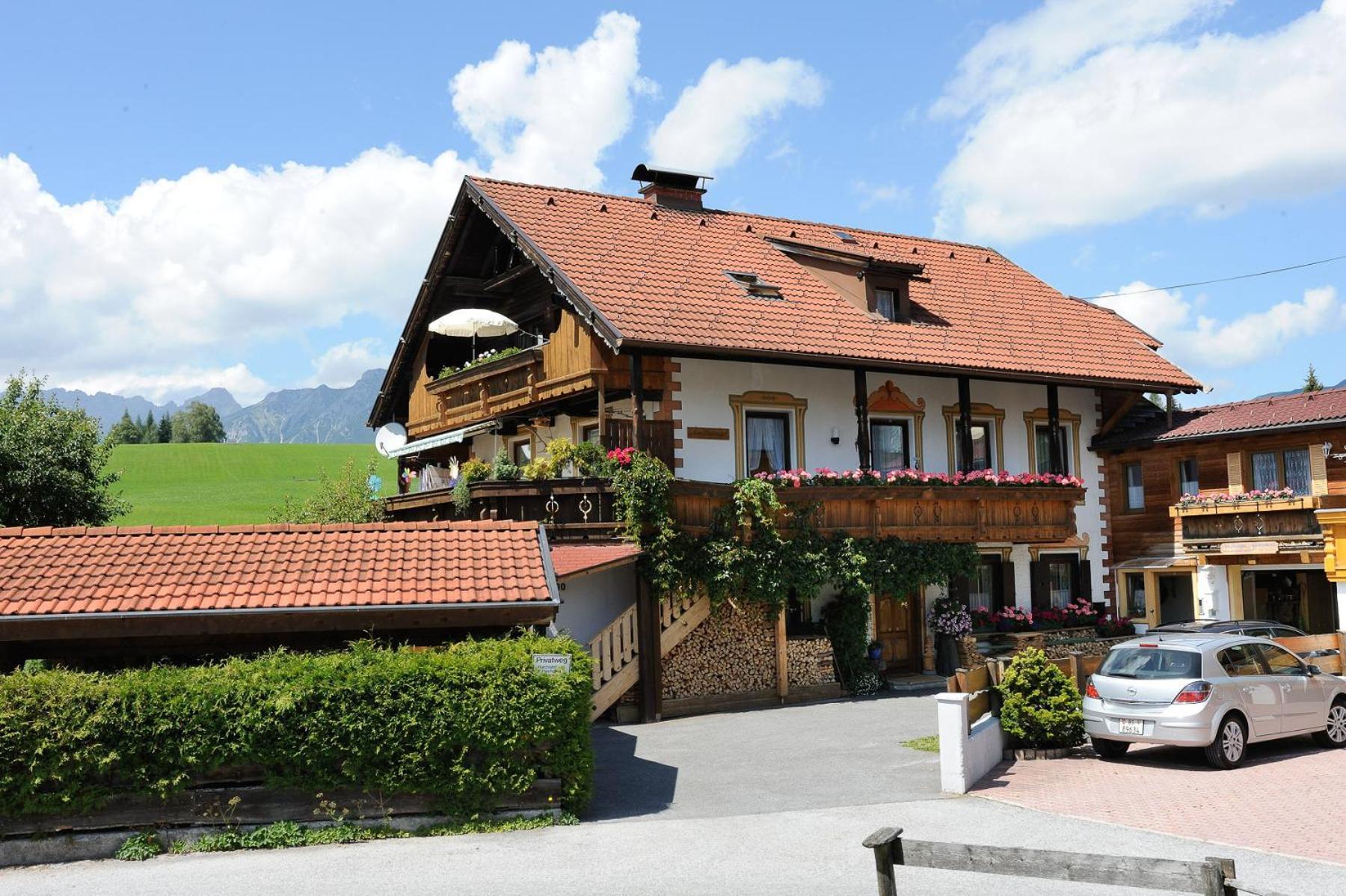 Appartement Enzian - Am Skihuegel Seefeld in Tirol Esterno foto